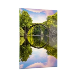 Quadro su vetro - Un ponte di pietra riflesso nella calma superficie del lago - 50x70cm - All'incontro di due mondi - Decorazione murale moderna per soggiorno e camera da letto ARTTOR