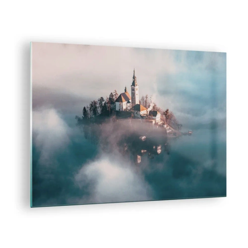 Quadro su vetro - Un'isola con una chiesa circondata dalla nebbia su un lago calmo - 70x50cm - L'isola dei sogni - Decorazione murale moderna per soggiorno e camera da letto ARTTOR