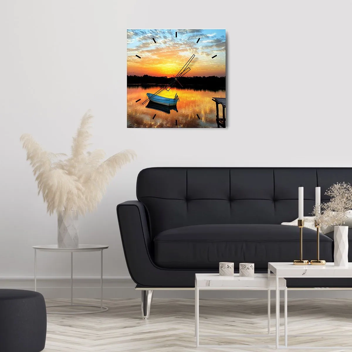 Orologio da parete - Orologio in Vetro - Una barca su un lago calmo durante il tramonto - 30x30cm - Guarda, ascolta, medita - Decorazione murale moderna per soggiorno e camera da letto ARTTOR