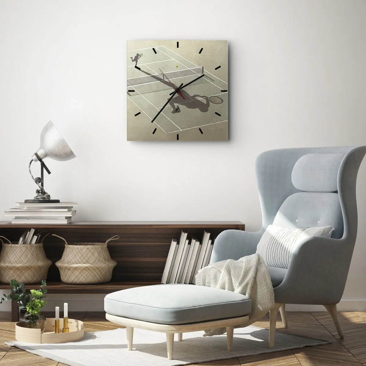 Orologio da parete - Orologio in Vetro - L'ombra di un tennista sul campo durante una partita di tennis - 30x30cm - Sconfiggere se stesso - Decorazione murale moderna per soggiorno e camera da letto ARTTOR