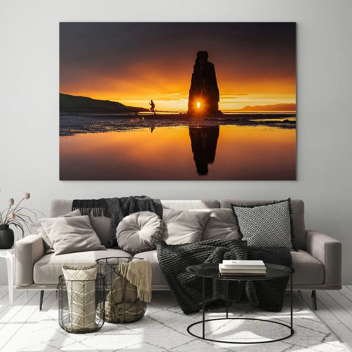 Quadro su vetro - Tramonto con una sagoma umana e una formazione rocciosa - 100x70cm - Solo tu e la natura - Decorazione murale moderna per soggiorno e camera da letto ARTTOR