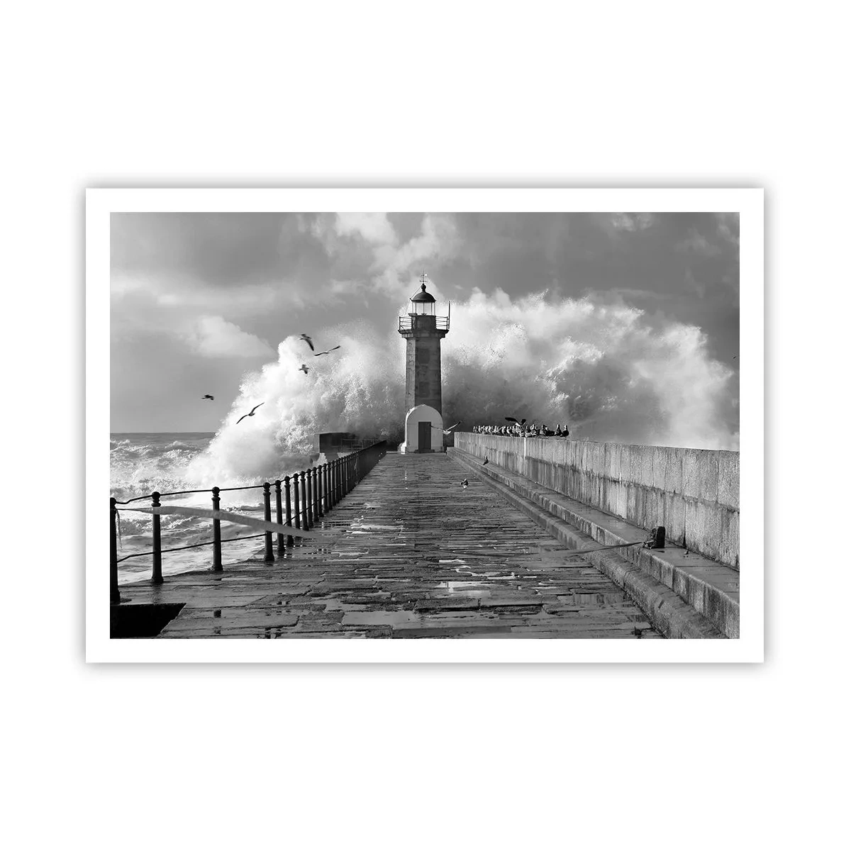 Poster - Un faro circondato dalle onde durante una tempesta - 100x70cm - Senza paura - Decorazione murale moderna per soggiorno e camera da letto ARTTOR