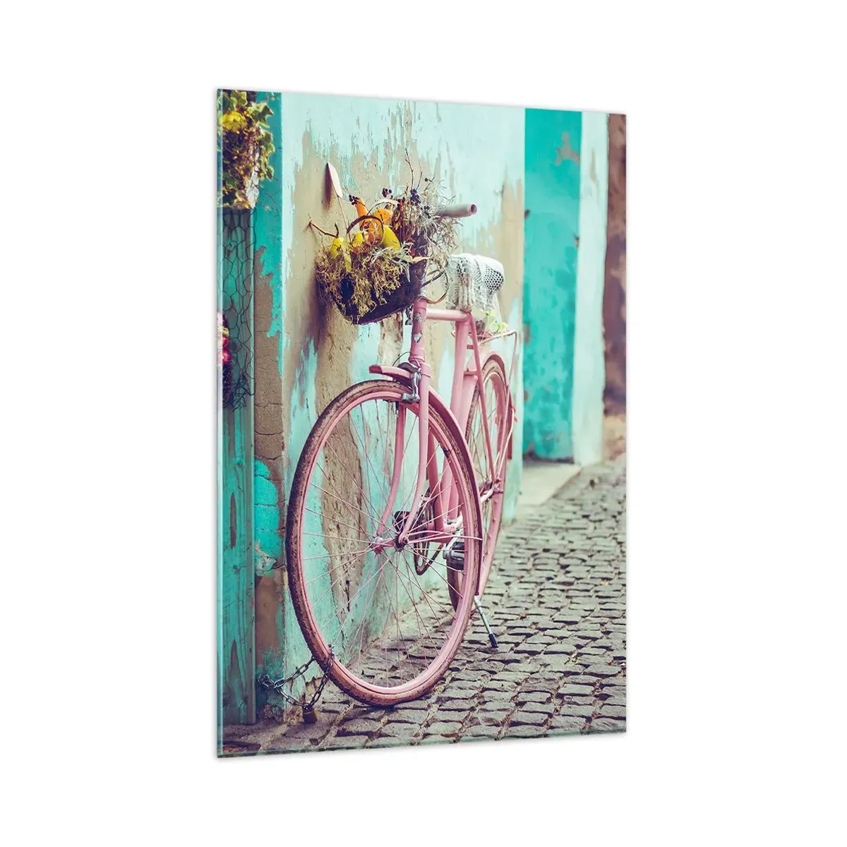 Quadro su vetro - Una bicicletta rosa vicino a una porta turchese - 80x120cm - Torno subito - Decorazione murale moderna per soggiorno e camera da letto ARTTOR