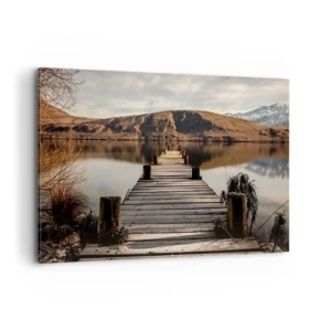 Quadro su tela - Stampe su Tela - Un molo di legno su un lago circondato da pittoresche colline - 120x80cm - Paesaggio nel silenzio - Decorazione murale moderna per soggiorno e camera da letto ARTTOR