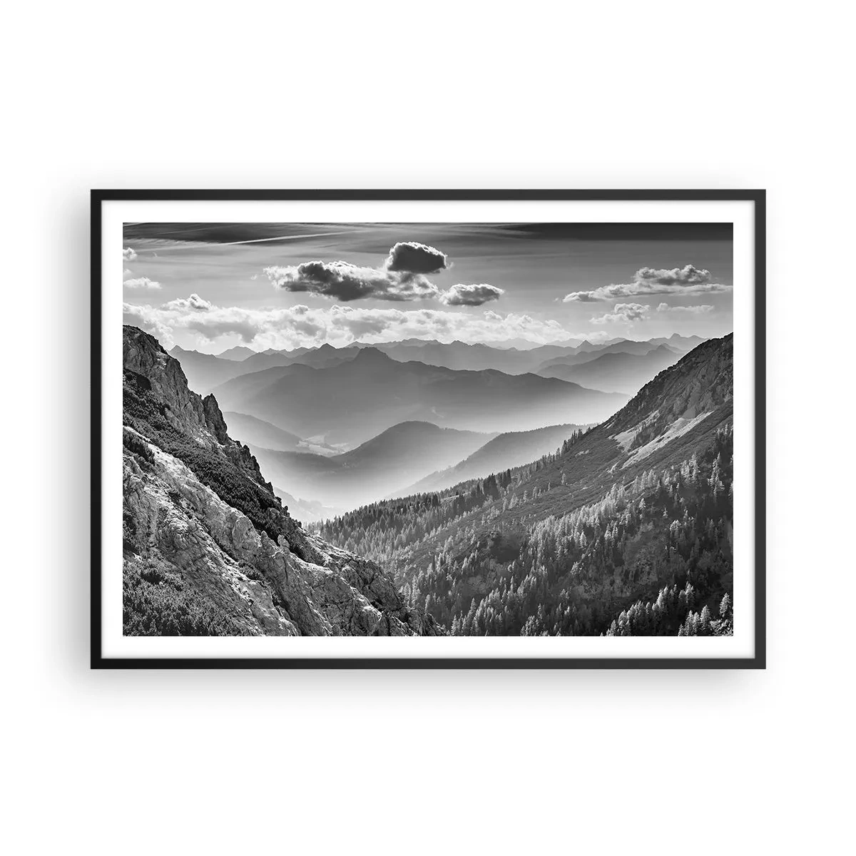 Poster in cornice nera - Paesaggio montano in bianco e nero con nuvole sulle cime - 100x70cm - Fino all'orizzonte - Decorazione murale moderna per soggiorno e camera da letto ARTTOR