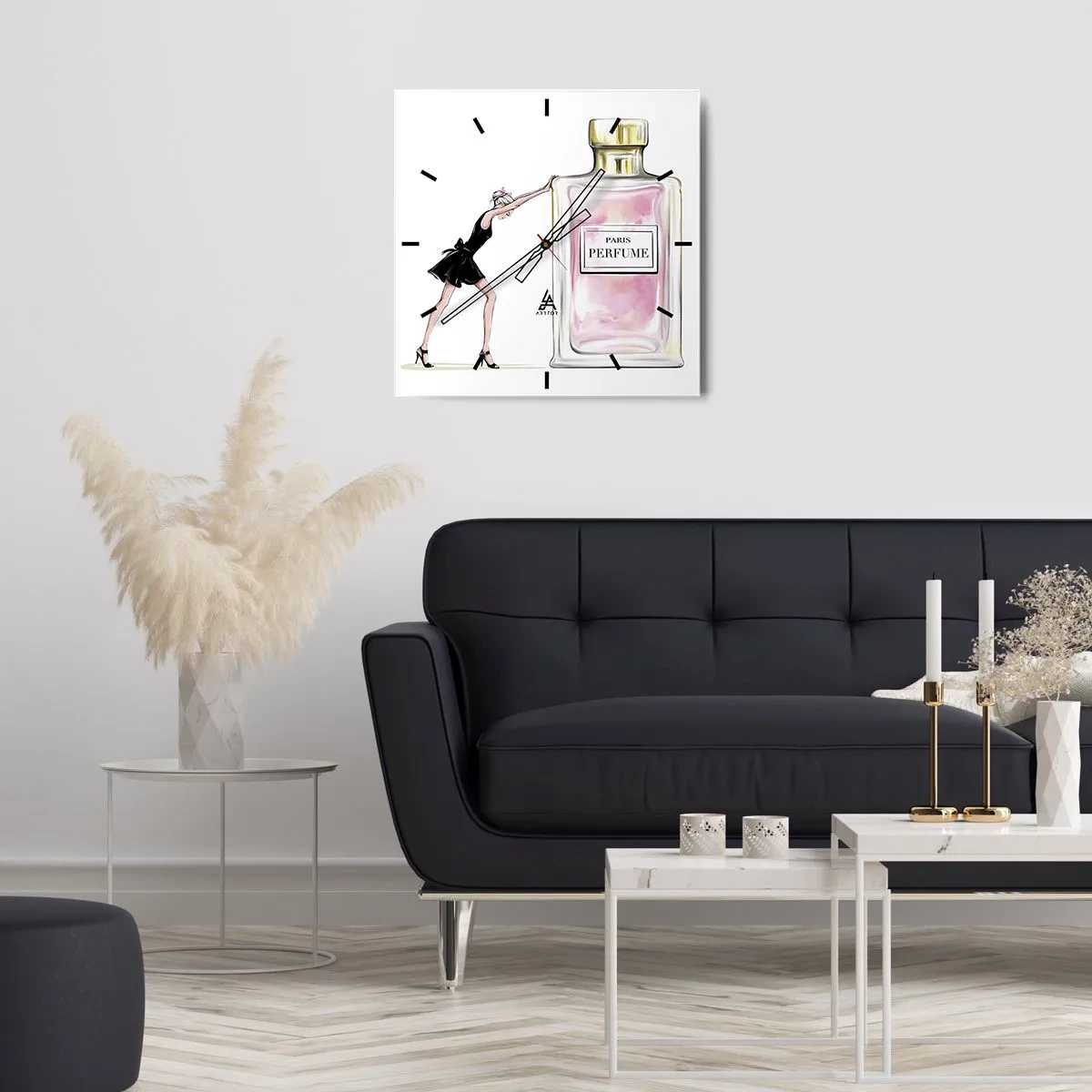 Orologio da parete - Orologio in Vetro - Una donna in abito nero accanto a una bottiglia di profumo - 30x30cm - L'essenza della femminilità - Decorazione murale moderna per soggiorno e camera da letto ARTTOR