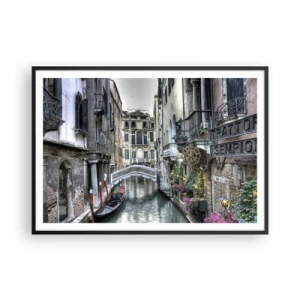 Poster in cornice nera - Canale veneziano con gondola e ponte di pietra - 100x70cm - Da secoli in silenziosa riflessione - Decorazione murale moderna per soggiorno e camera da letto ARTTOR