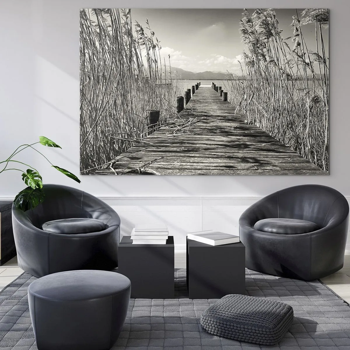 Quadro su vetro - Un ponte di legno attraversa l'erba e attraversa un lago tranquillo. - 70x50cm - Nel silenzio dell'erba - Decorazione murale moderna per soggiorno e camera da letto ARTTOR