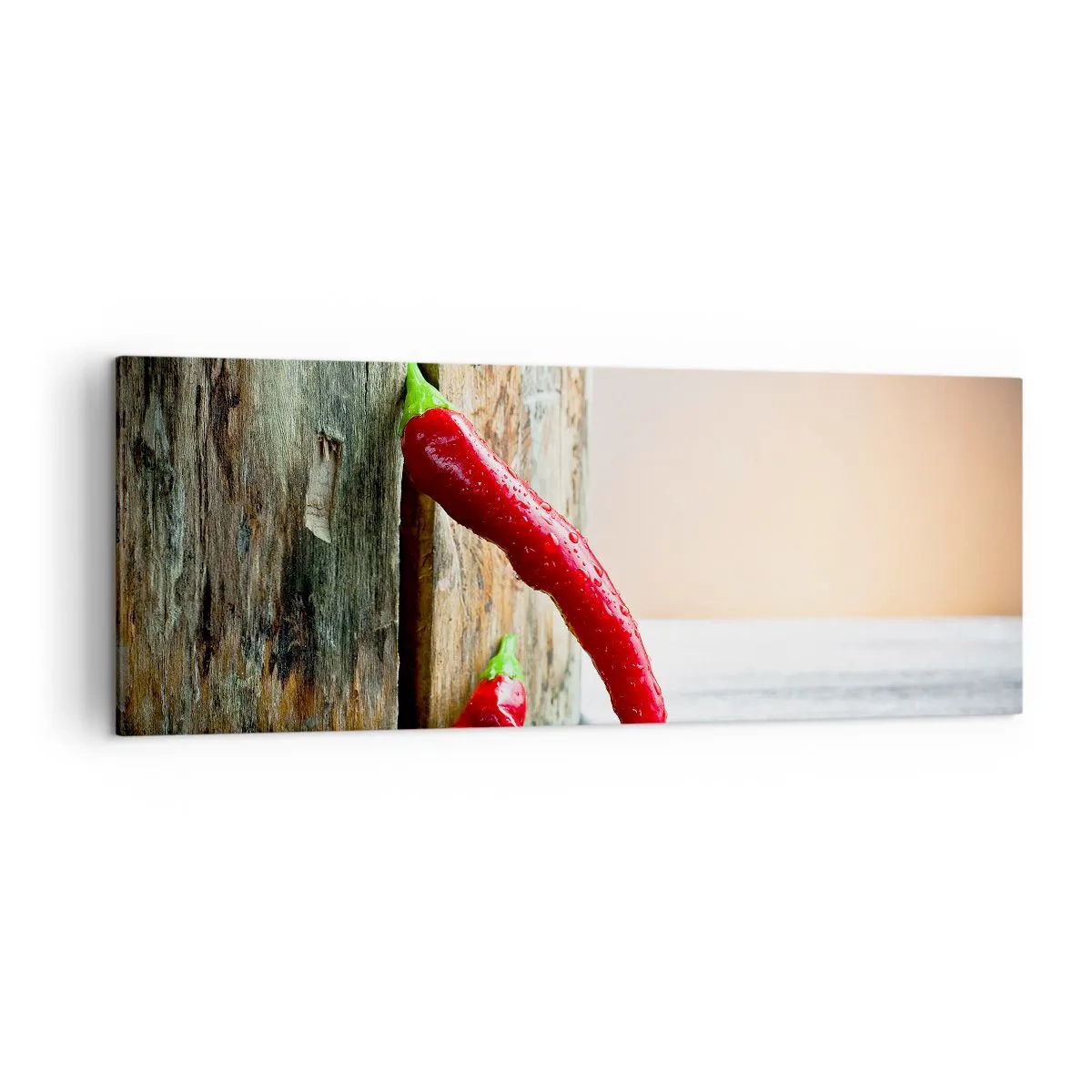 Quadro su tela - Stampe su Tela - Due peperoncini rossi su uno sfondo di legno con un accento rustico - 140x50cm - Red hot chili peppers - Decorazione murale moderna per soggiorno e camera da letto ARTTOR