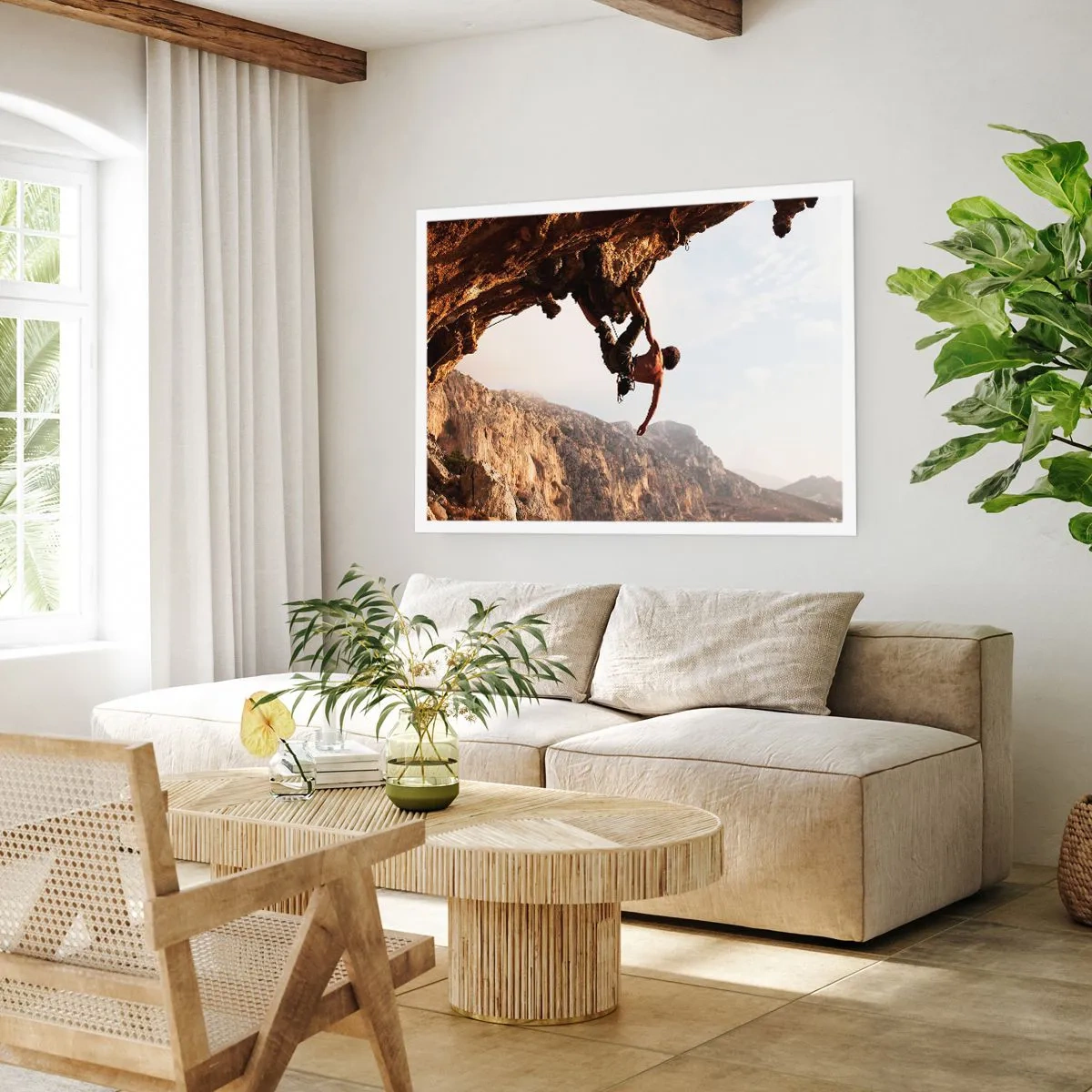 Poster - Il mondo ristretto in una mano sul bordo del masso - 91x61 cm