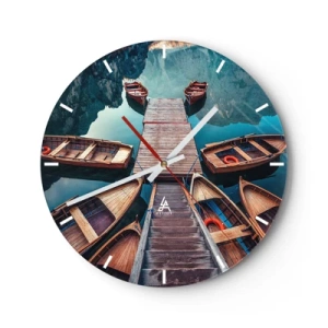 Orologio da parete - Orologio in Vetro - Un molo di legno con barche su un lago calmo - 30x30cm - Aspetto sul molo - Decorazione murale moderna per soggiorno, cucina e camera da letto ARTTOR