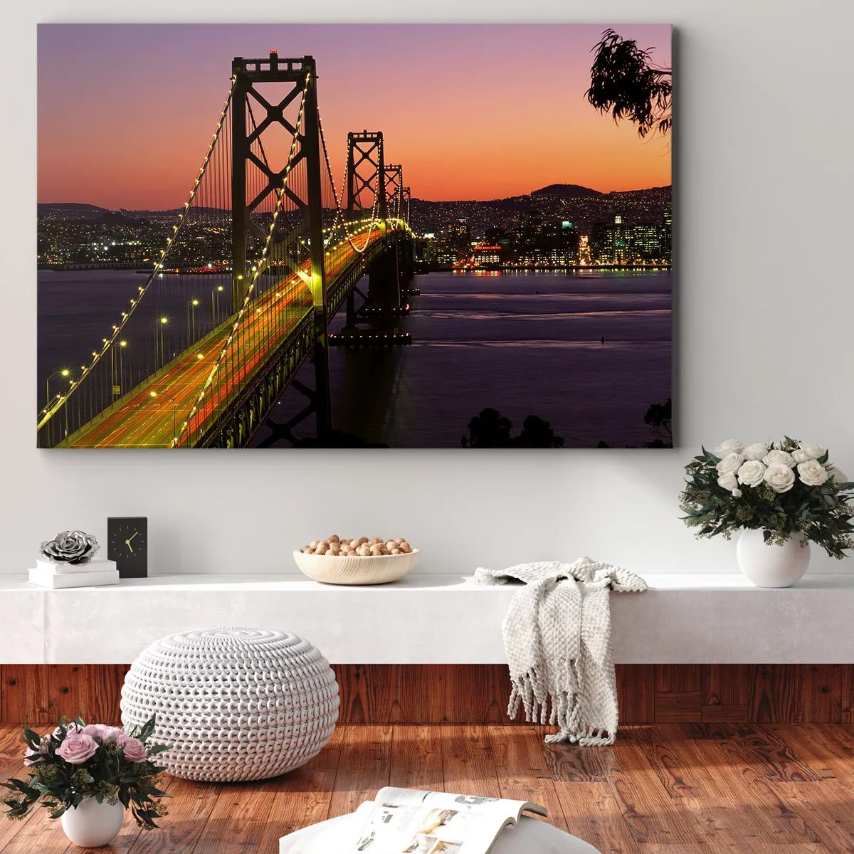 Quadro su tela - Stampe su Tela - Un ponte illuminato di notte sull'acqua con vista panoramica sulla città - 100x70cm - Serata in viola - Decorazione murale moderna per soggiorno e camera da letto ARTTOR