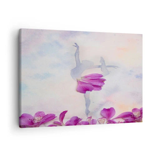 Quadro su tela - Stampe su Tela - Una ballerina in un abito con petali di fiori su uno sfondo pastello - 70x50cm - Delicata come un fiore - Decorazione murale moderna per soggiorno e camera da letto ARTTOR