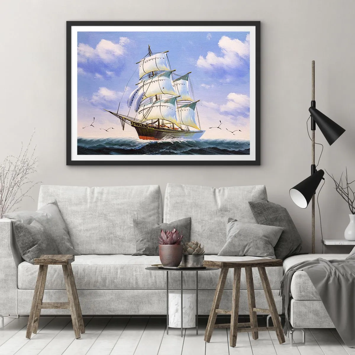 Poster in cornice nera - Una nave a vela in mare aperto sotto un cielo azzurro - 70x50cm - Con orgoglio nel vento - Decorazione murale moderna per soggiorno e camera da letto ARTTOR