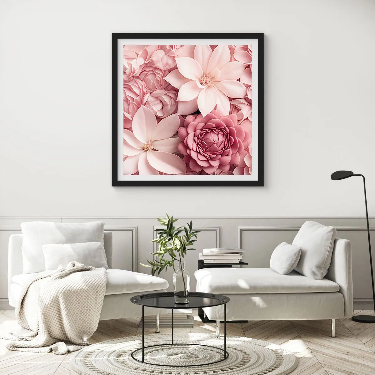 Poster in cornice nera - Nei petali di rosa - 50x50 cm