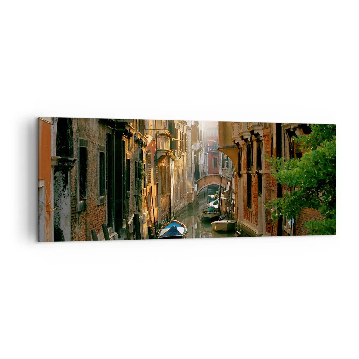 Quadro su tela - Stampe su Tela - Un pittoresco canale a Venezia con barche e un ponte - 140x50cm - Un angolo di Venezia - Decorazione murale moderna per soggiorno e camera da letto ARTTOR