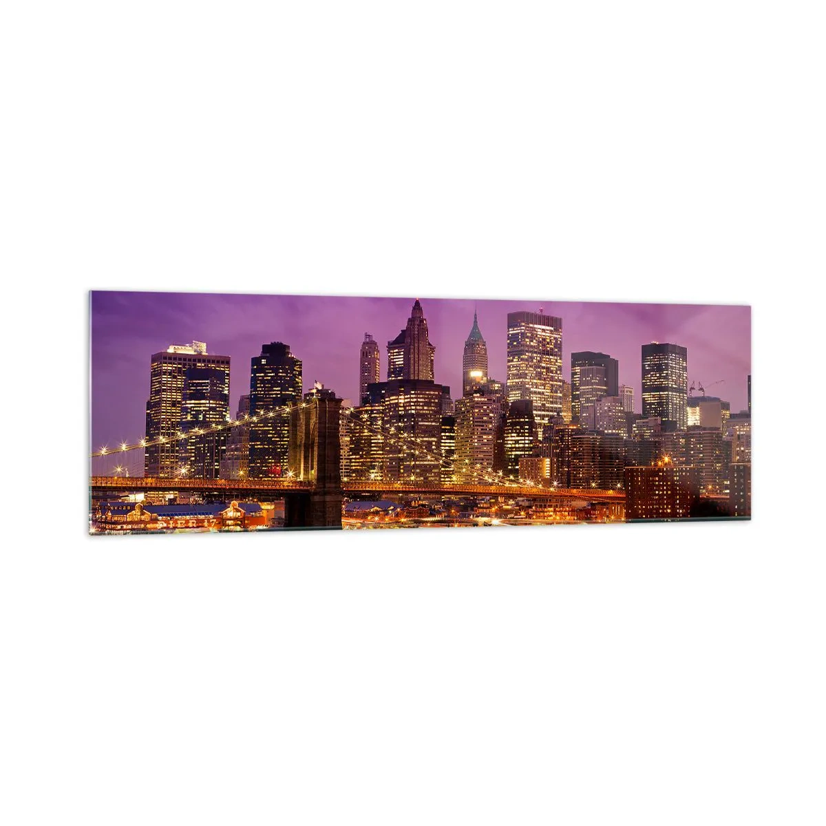 Quadro su vetro - Panorama della città con il ponte nella luce della sera contro il cielo viola - 160x50cm - Manhattan in viola e oro - Decorazione murale moderna per soggiorno e camera da letto ARTTOR
