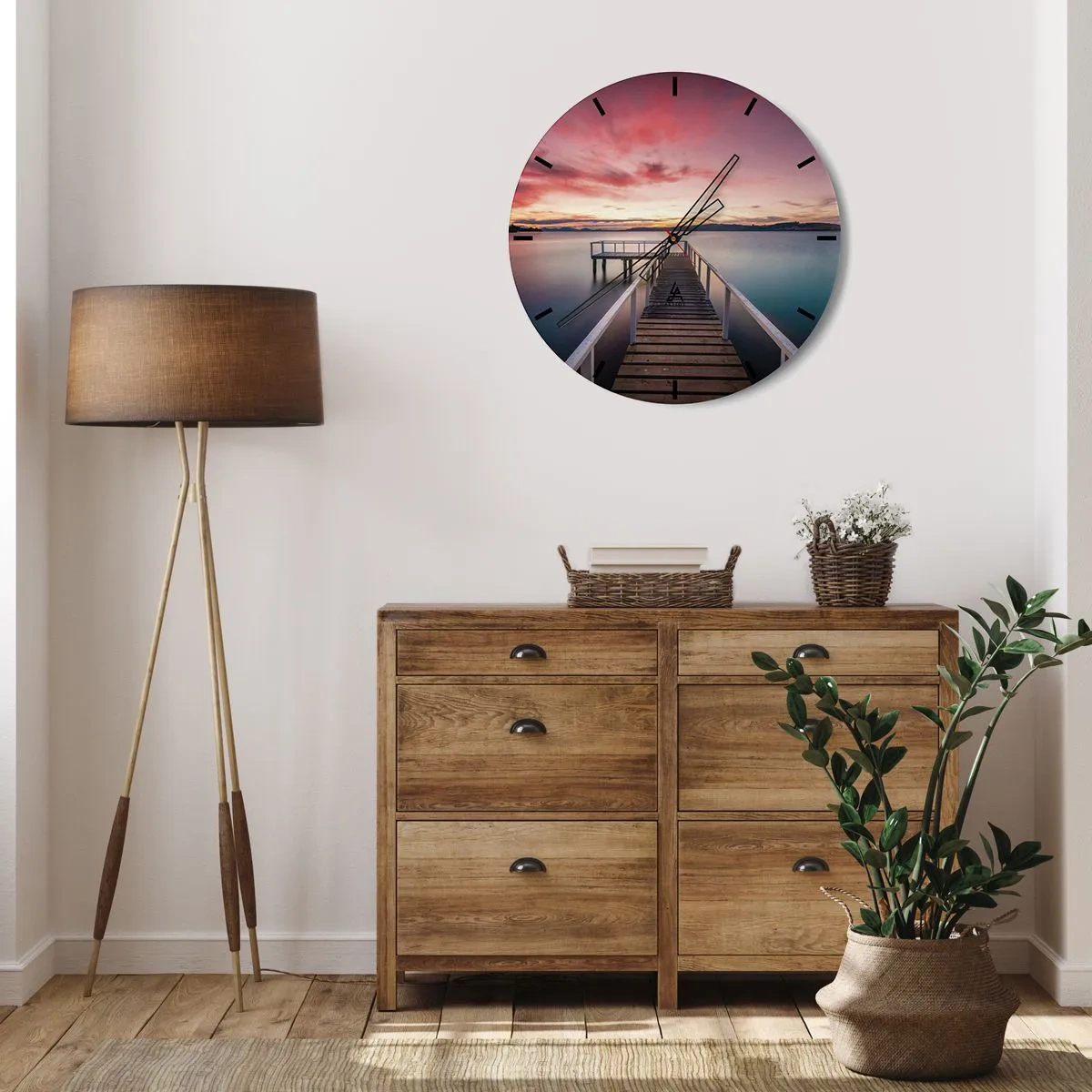 Orologio da parete - Orologio in Vetro - Un molo su un lago calmo al tramonto - 30x30cm - La fiamma mite della sera - Decorazione murale moderna per soggiorno, cucina e camera da letto ARTTOR