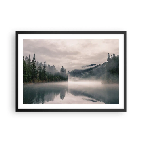 Poster in cornice nera - Una foresta nebbiosa riflessa in un lago calmo - 70x50cm - Riflettendo nella nebbia - Decorazione murale moderna per soggiorno e camera da letto ARTTOR