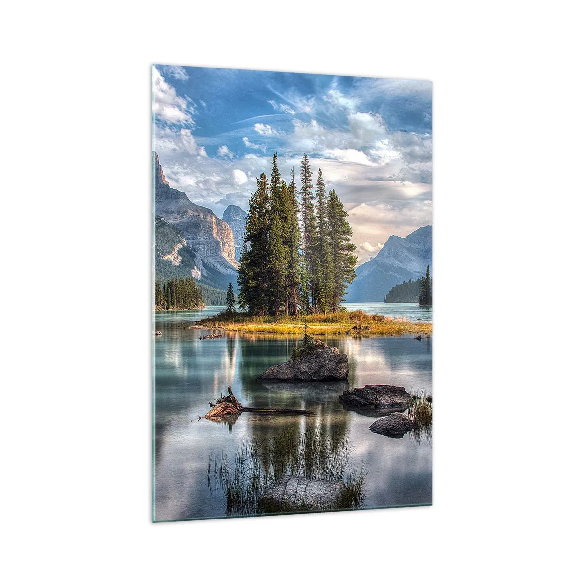 Quadro su vetro - Un paesaggio montano con un'isola circondata da un lago calmo - 70x100cm - Sulle acque grandi e limpide...  - Decorazione murale moderna per soggiorno e camera da letto ARTTOR