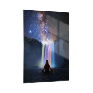 Quadro su vetro - Meditazione davanti a una cascata colorata di notte - 50x70cm - Armonia assoluta - Decorazione murale moderna per soggiorno e camera da letto ARTTOR