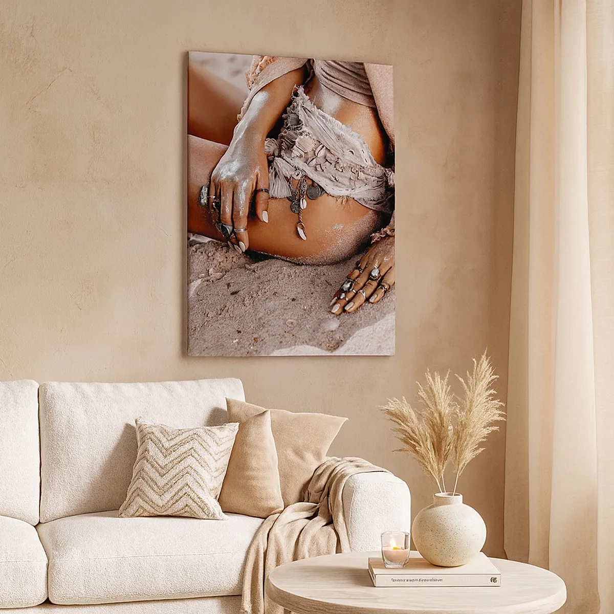 Quadro su tela - Stampe su Tela - Donna boho sulla spiaggia con gioielli - 50x70cm - Gettata dalle onde? - Decorazione murale moderna per soggiorno e camera da letto ARTTOR