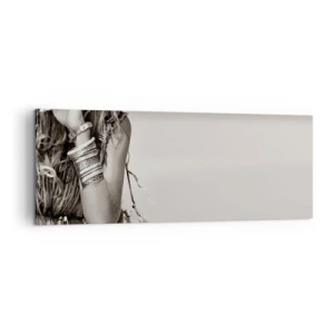 Quadro su tela - Stampe su Tela - Ritratto di una donna boho con gioielli - 140x50cm - Come una ragazza - Decorazione murale moderna per soggiorno e camera da letto ARTTOR