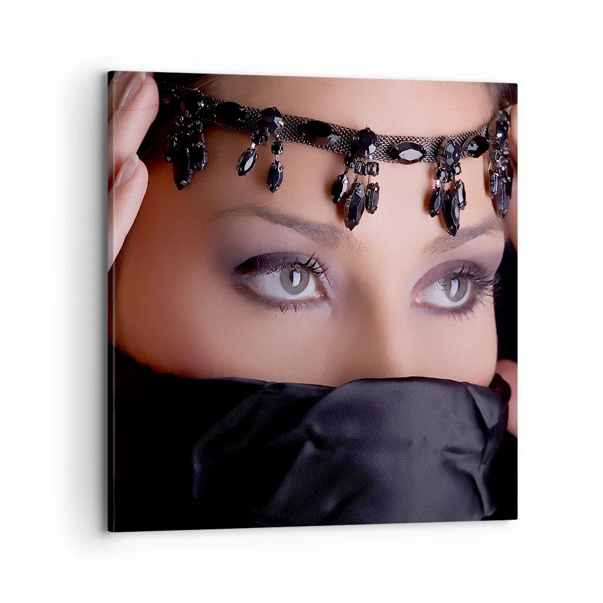 Quadro su tela - Stampe su Tela - Misteriosa tentatrice d'oriente - 70x70 cm