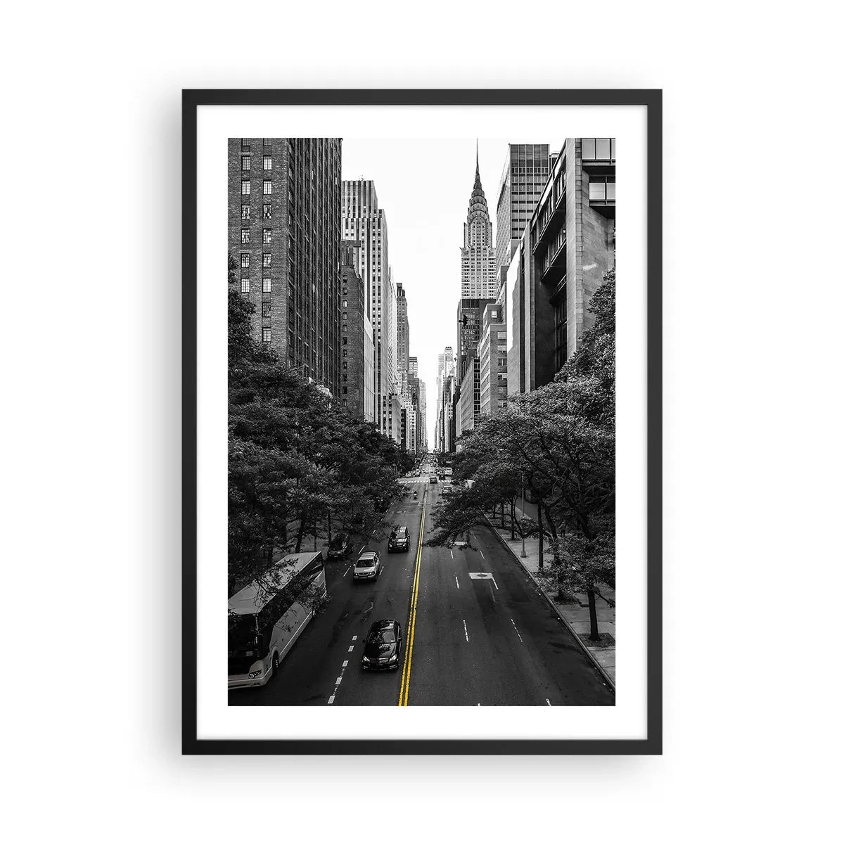 Poster in cornice nera - Panorama della città in bianco e nero con una linea gialla sulla strada - 50x70cm - Alba a New York - Decorazione murale moderna per soggiorno e camera da letto ARTTOR