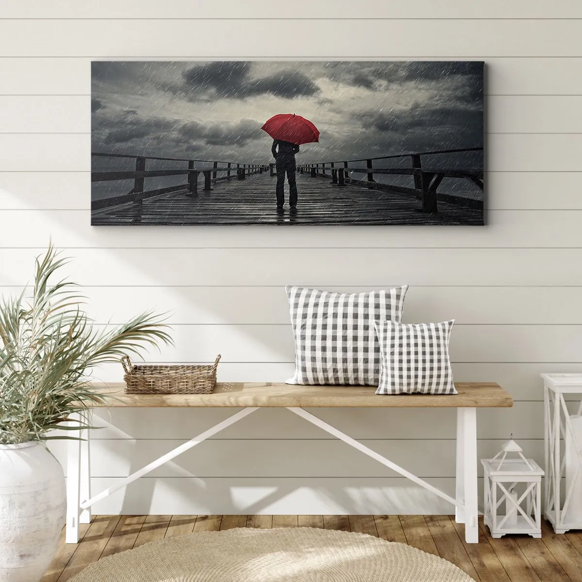 Quadro su tela - Stampe su Tela - Una persona con un ombrello rosso su un molo piovoso - 120x50cm - Non importa che piove - Decorazione murale moderna per soggiorno e camera da letto ARTTOR