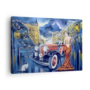 Quadro su tela - Stampe su Tela - Una donna in un abito elegante accanto a un'auto d'epoca di notte - 70x50cm - Notturno in blu e coralli - Decorazione murale moderna per soggiorno e camera da letto ARTTOR