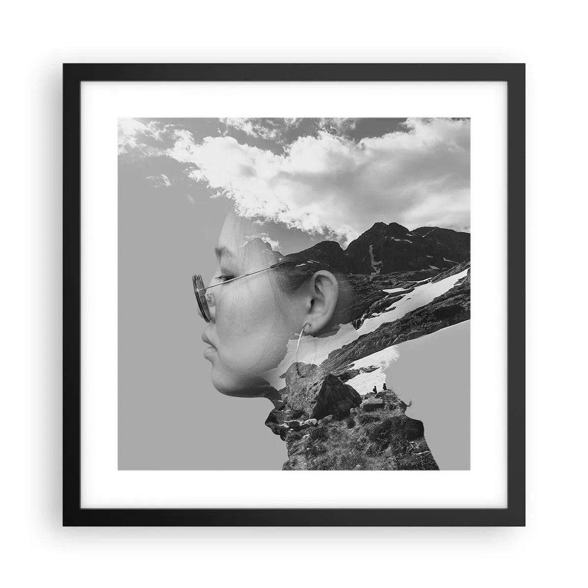 Poster in cornice nera - Ritratto montano nuvoloso - 40x40 cm