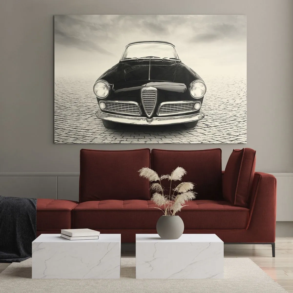Quadro su vetro - Auto d'epoca su strada acciottolata in bianco e nero - 70x50cm - Come non amarmi? - Decorazione murale moderna per soggiorno e camera da letto ARTTOR