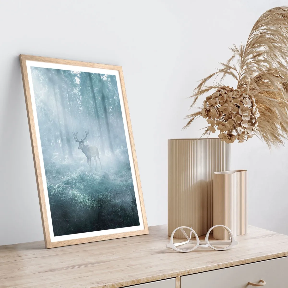 Poster in cornice rovere chiaro - Passeggiata mattutina sulle sue terre - 50x70 cm