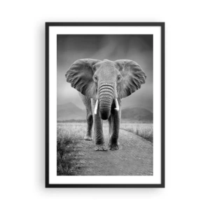 Poster in cornice nera - Un elefante contro un paesaggio africano in bianco e nero - 50x70cm - Il padrone di casa dà il benvenuto - Decorazione murale moderna per soggiorno e camera da letto ARTTOR