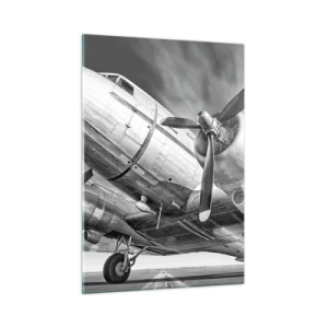 Quadro su vetro - Un aereo a elica bianco e nero sulla pista - 50x70cm - Sempre pronto al volo - Decorazione murale moderna per soggiorno e camera da letto ARTTOR