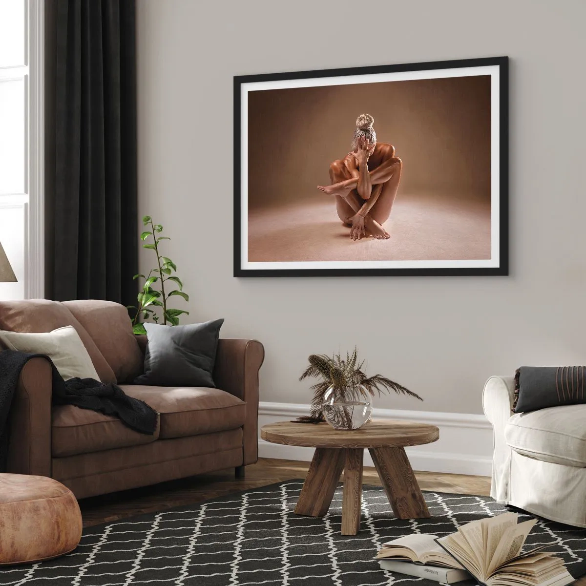 Poster in cornice nera - Silhouette artistica di una donna su sfondo beige - 100x70cm - Unità di corpo e anima - Decorazione murale moderna per soggiorno e camera da letto ARTTOR
