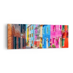 Quadro su tela - Stampe su Tela - Edifici colorati in una stretta strada cittadina - 140x50cm - La cittadina dei pappagalli - Decorazione murale moderna per soggiorno e camera da letto ARTTOR