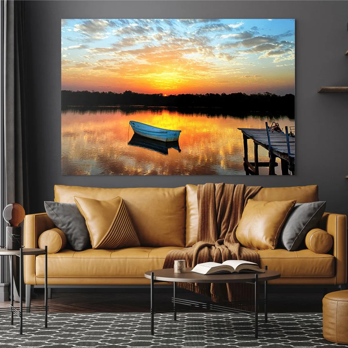 Quadro su vetro - Una barca su un lago calmo sotto i raggi del sole al tramonto - 100x70cm - Guarda, ascolta, medita - Decorazione murale moderna per soggiorno e camera da letto ARTTOR