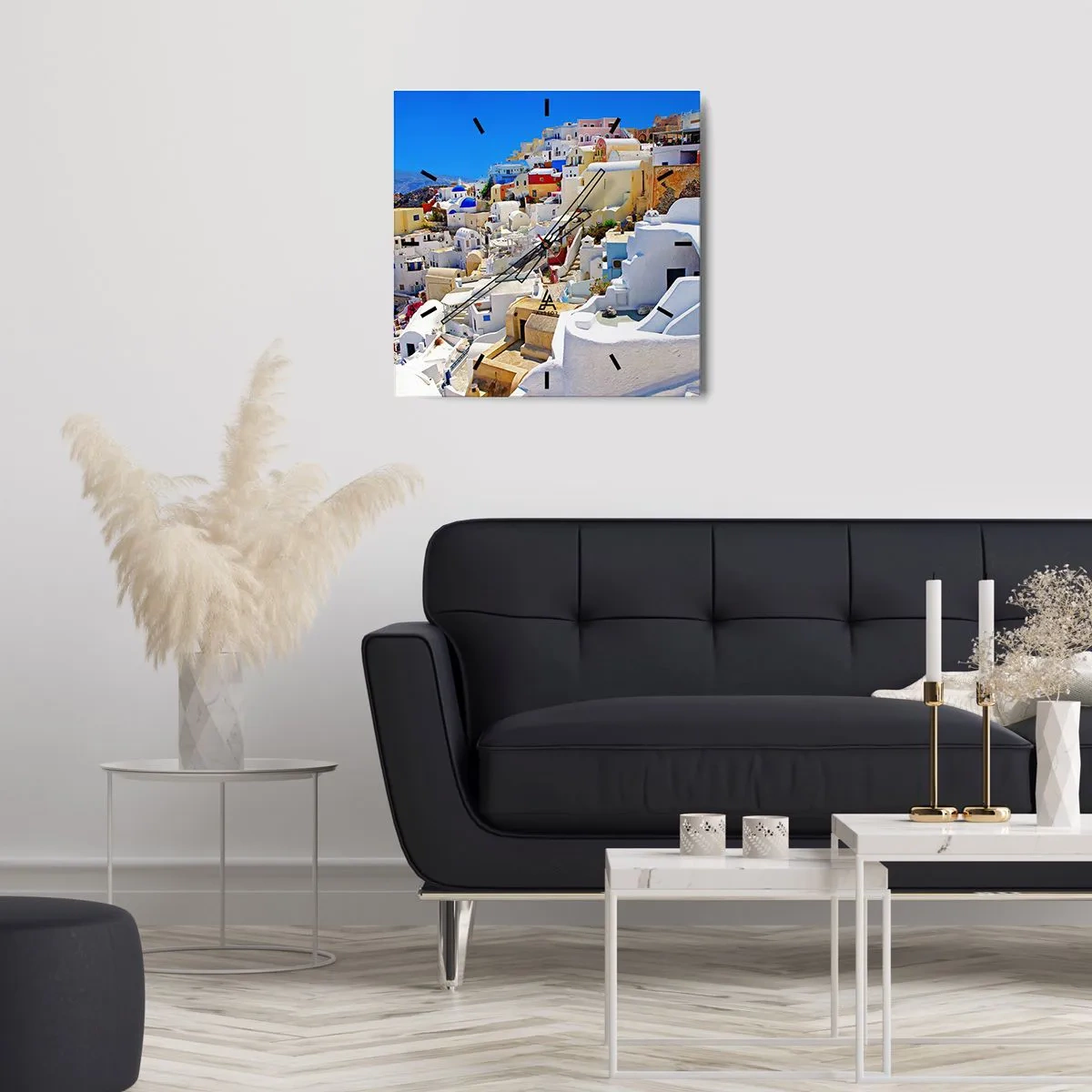 Orologio da parete - Orologio in Vetro - Panorama di Santorini con case bianche e cielo azzurro - 30x30cm - Sogno di un'estate greca - Decorazione murale moderna per soggiorno e camera da letto ARTTOR
