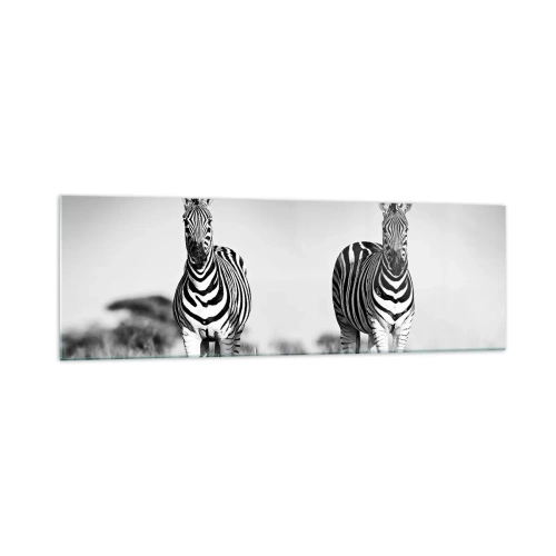 Quadro su vetro - Due zebre nella savana in stile monocromatico - 160x50cm - E tuttavia il mondo è bianco e nero - Decorazione murale moderna per soggiorno e camera da letto ARTTOR