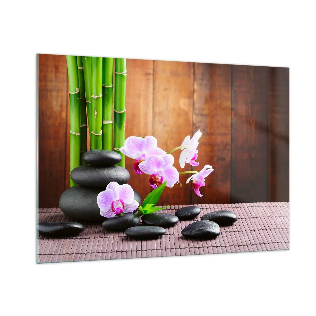 Quadro su vetro - Orchidee rosa, bambù e pietre nere contro una parete di legno - 100x70cm - Scopri i piaceri dell'oriente - Decorazione murale moderna per soggiorno e camera da letto ARTTOR
