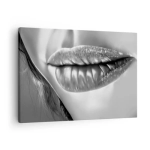 Quadro su tela - Stampe su Tela - Primo piano in bianco e nero delle labbra di una donna con effetto lucido e dettagli. - 70x50cm - So quello che pensi - Decorazione murale moderna per soggiorno e camera da letto ARTTOR