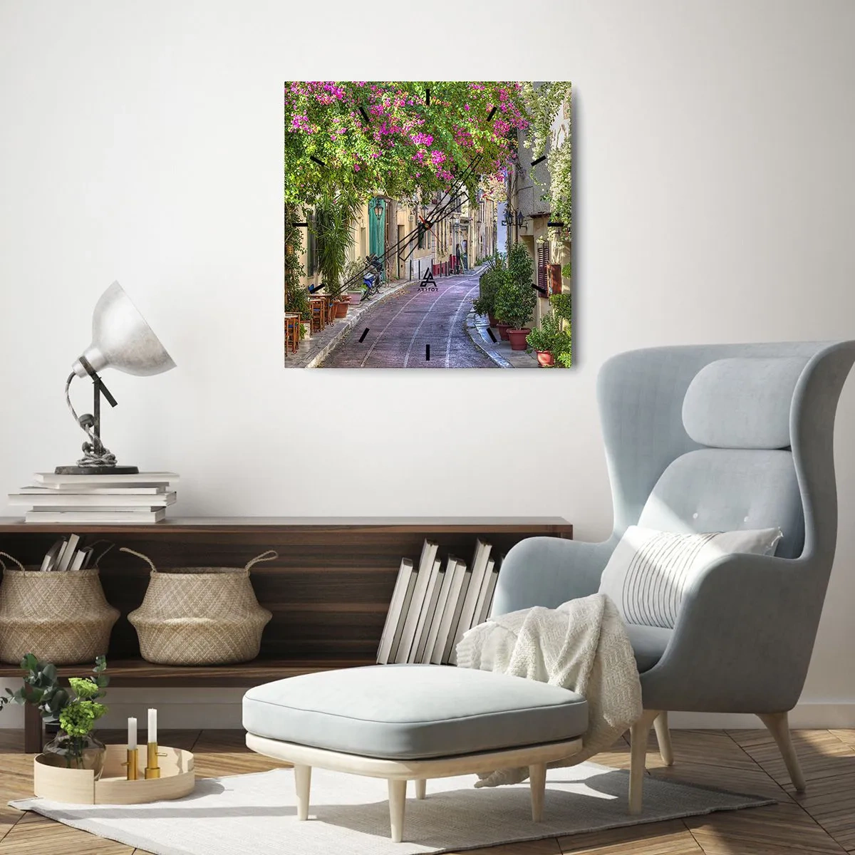 Orologio da parete - Orologio in Vetro - Una strada affascinante con viti in fiore e tavolini da caffè - 30x30cm - Angolo fiorito - Decorazione murale moderna per soggiorno e camera da letto ARTTOR