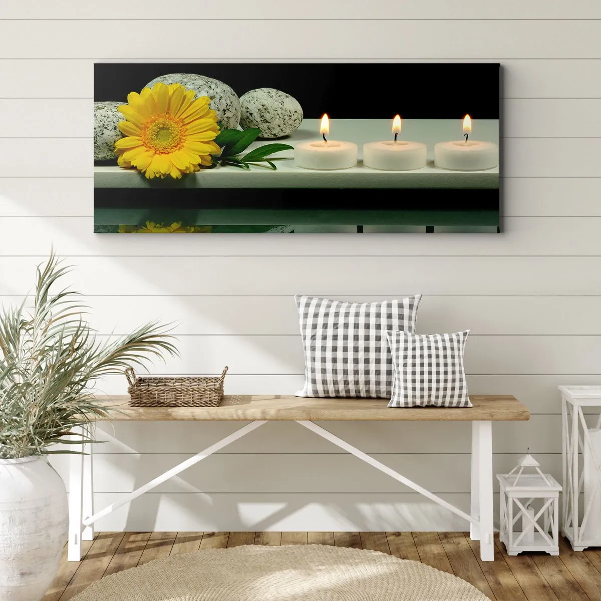 Quadro su tela - Stampe su Tela - Fiore giallo, candele e pietre sullo sfondo dell'acqua - 160x50cm - Il sollievo dei sensi - Decorazione murale moderna per soggiorno e camera da letto ARTTOR