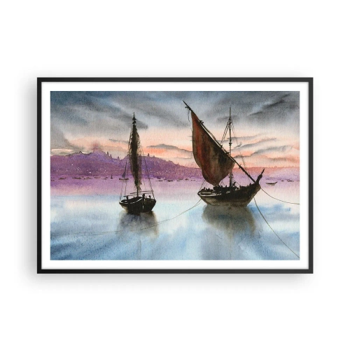 Poster in cornice nera - Due velieri ormeggiati in acque calme al tramonto - 100x70cm - La sera nel porto - Decorazione murale moderna per soggiorno e camera da letto ARTTOR
