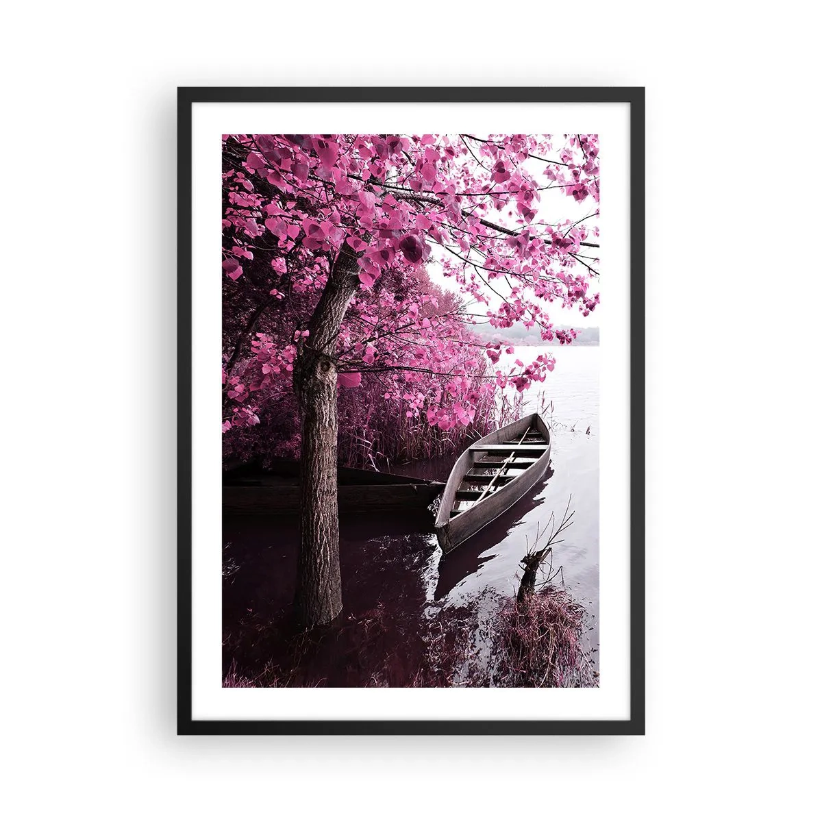 Poster in cornice nera - Una barca sulla riva di un lago sotto un albero con foglie in fiore - 50x70cm - Nel silenzio rosa - Decorazione murale moderna per soggiorno e camera da letto ARTTOR