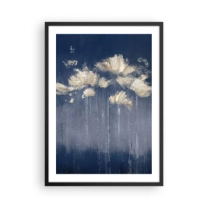 Poster in cornice nera - Fiori astratti dorati su uno sfondo blu navy intenso - 50x70cm - Come petali al vento - Decorazione murale moderna per soggiorno e camera da letto ARTTOR