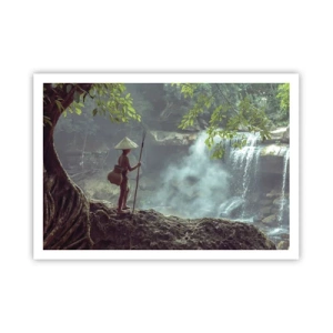 Poster - Una figura con una lancia presso una cascata in una foresta tropicale - 100x70cm - In armonia con la natura - Decorazione murale moderna per soggiorno e camera da letto ARTTOR