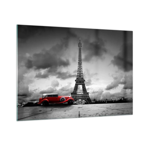 Quadro su vetro - Un'auto retrò rossa con la Torre Eiffel sullo sfondo, in un contesto in bianco e nero. - 100x70cm - Non molto tempo fa a Parigi - Decorazione murale moderna per soggiorno e camera da letto ARTTOR